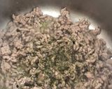 Foto del paso 4 de la receta: Noodles con carne picada, setas y tomate : cuatro