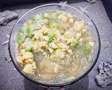 Foto langkah ke 6 dari resep Sup Sotoy (Soun, Telur, Oyong).