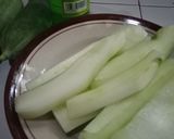 Foto langkah ke 1 dari resep Es Serut Mentimun.