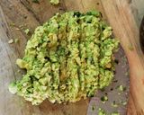 Foto del paso 4 de la receta: TOSTADAS de tuna🥑