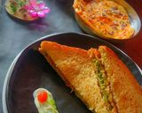 A picture of step 6 of Cream cheese Cheela Sandwich.