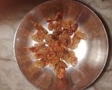A picture of step 1 of Sevai Kheer.