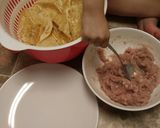 Hình bước làm 6 của món Tàu hủ ky cuốn tôm thịt