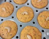 A picture of step 7 of Suji Idli.