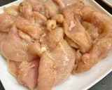 Foto del paso 1 de la receta: Pechuga de pollo con coliflor y manzana