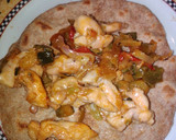 Foto del paso 5 de la receta: Tortitas de harina de espelta con pollo y verduras