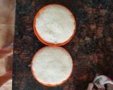 A picture of step 2 of Instant 2 mints sooji dhokla.