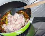 Foto langkah ke 6 dari resep Ayam Woku Manado.