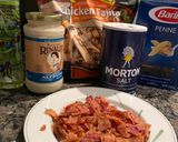 Foto del paso 1 de la receta: Pasta con pollo, tocino y espárragos