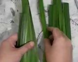 Foto langkah ke 2 dari resep Takir Daun Pandan.