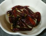 A picture of step 1 of Homemade chilli garlic tomato ketchup🍅.