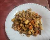 Foto del paso 5 de la receta: Garbanzos salteados con bacalao