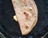 A picture of step 2 of Cheesy roti.