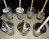 A picture of step 4 of White chocolate choco bar nuties.