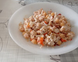 Foto del paso 4 de la receta: Ensalada de garbanzos y quinoa alta en proteínas