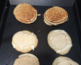 Foto del paso 2 de la receta: Tortitas rellenas de manzana 🥞🍏