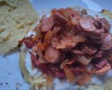 Foto del paso 6 de la receta: Arepa rellena de salchicha, pimentón, cebolla y queso🥯🌭🧀