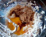Foto del paso 2 de la receta: Galletas de chocolate y chispas al sartén o comal