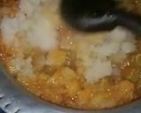 A picture of step 5 of Mooli ka salan.
