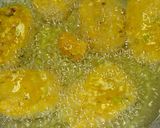 A picture of step 3 of Rikwanch curry.
