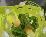 Une image de l'étape 2 de Boisson aux cerises et boisson mojito.