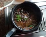 A picture of step 3 of Sabudana soup.