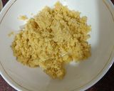 A picture of step 4 of Crunchy Samak Besan Cookies.