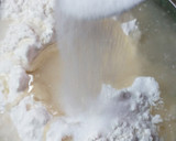 Foto del paso 1 de la receta: Masa para tarta fácil (con aceite)