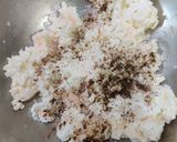 A picture of step 4 of NAMKEEN MODAK...
