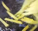 A picture of step 1 of Instant Loaded Pizza Fries 🧀🍟.
