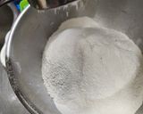 Foto del paso 1 de la receta: Pan trenzado sencillo con crema de leche