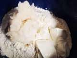 Cornulete fragede cu 3 ingrediente