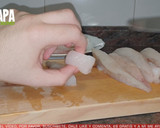 Foto del paso 2 de la receta: Guiso de rape y langostinos