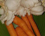 Foto langkah ke 1 dari resep Lumpia Isi Wortel Dan Jamur.