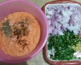 A picture of step 1 of Daal ke pakorhay.
