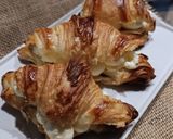 Foto del paso 4 de la receta: Croissant relleno de frosting de queso