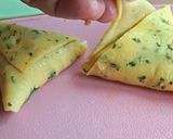 Sajtkrémes palacsinta zöldekkel háromszögbe zárva🌿 recept fázis 5 fotója