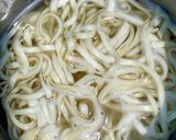 Foto langkah ke 2 dari resep Mi goreng pipih.