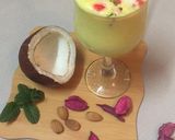 A picture of step 3 of Coconut Mango Mastani.