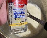 Foto del paso 3 de la receta: Mini torta de fresas con crema