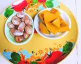 Hình bước làm 2 của món Nước ép bí đỏ - chanh leo, sữa bí đỏ hạt mít - súp bí đỏ cho bé