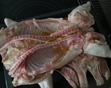 Foto del paso 2 de la receta: Cochinillo al horno
