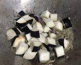 Gambar langkah 1 resipi Sambal Terung Bilis.