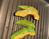 A picture of step 4 of Stir fried noodle with cheesy Tamagoyaki and grilled soysauce avocado.