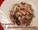 Foto del paso 2 de la receta: Revuelto de melva, almejas y gambas