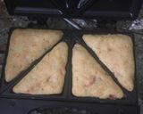 A picture of step 5 of Semolina Toast.