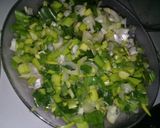 Foto del paso 2 de la receta: Pollo al verdeo
