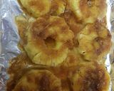 A picture of step 4 of My Grilled pineapple and cooked in a mango & White Rum Sauce 😀.