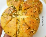 Foto langkah ke 9 dari resep Korean Garlic Cheese Bread tanpa diulen.