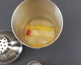 A picture of step 3 of The BEST morning juice mix.